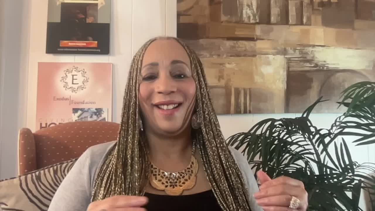 Thumbnail image for Down to Earth with Harriet Cammock