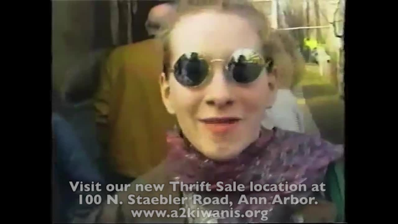 Thumbnail image for History of Ann Arbor Kiwanis Club: Kiwanis Thrift Sale: Customers by the Carload