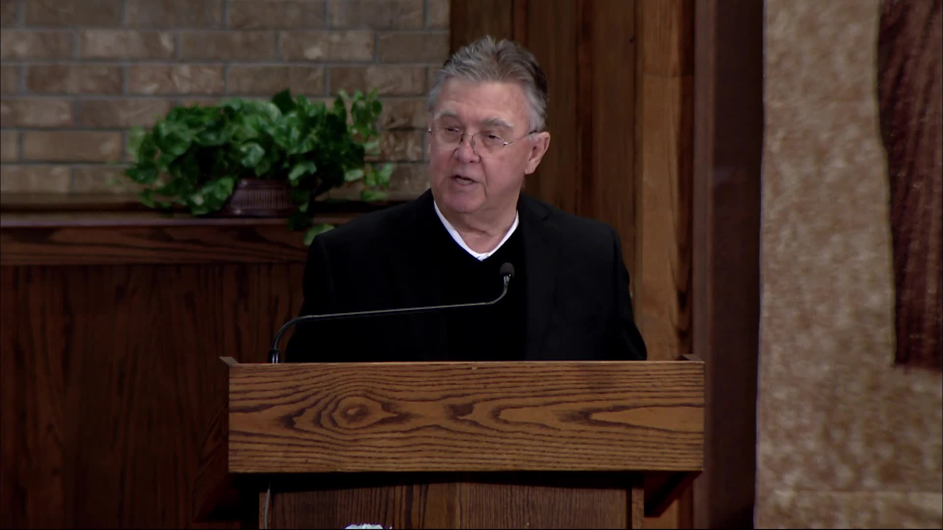 Thumbnail image for Diocese of Lansing Outreach Mass: April 27, 2025