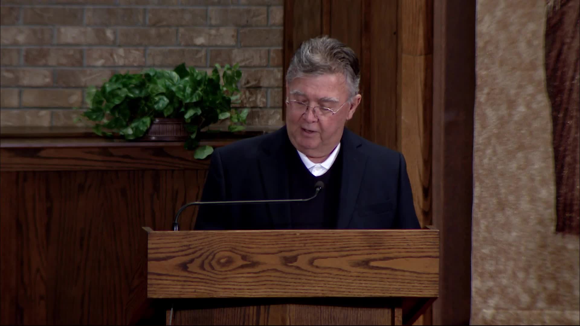 Thumbnail image for Diocese of Lansing Outreach Mass: May 4, 2025