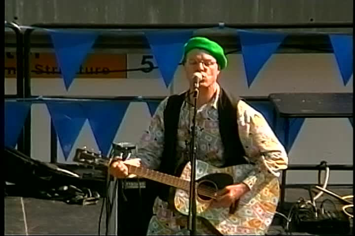 Thumbnail image for Mister Laurence and His Play Money Band at Top of the Park 2005