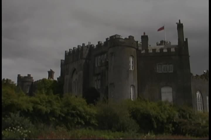 Thumbnail image for Off the Wall